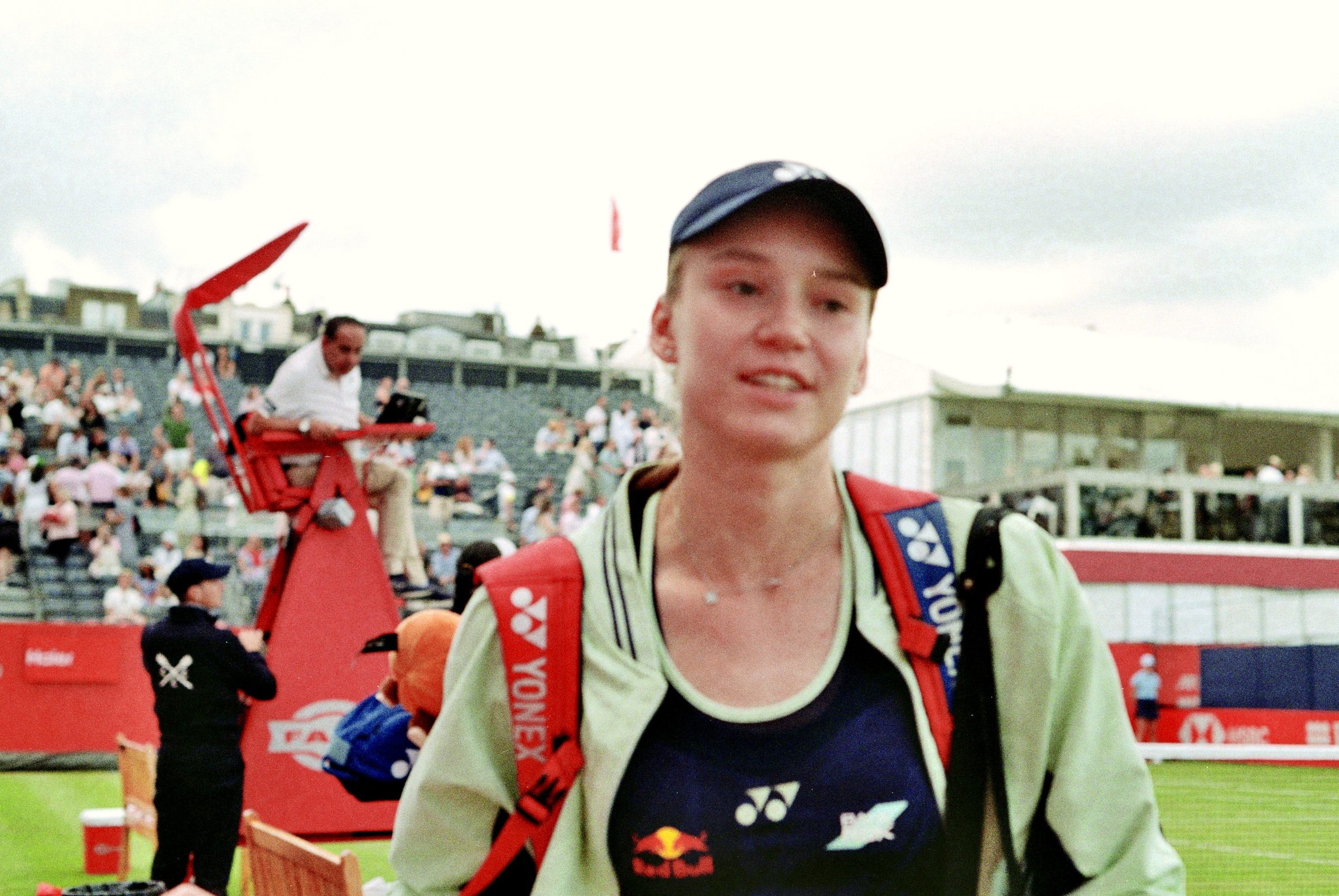 Elena Rybakina at Queen's Club London — sports event film photography